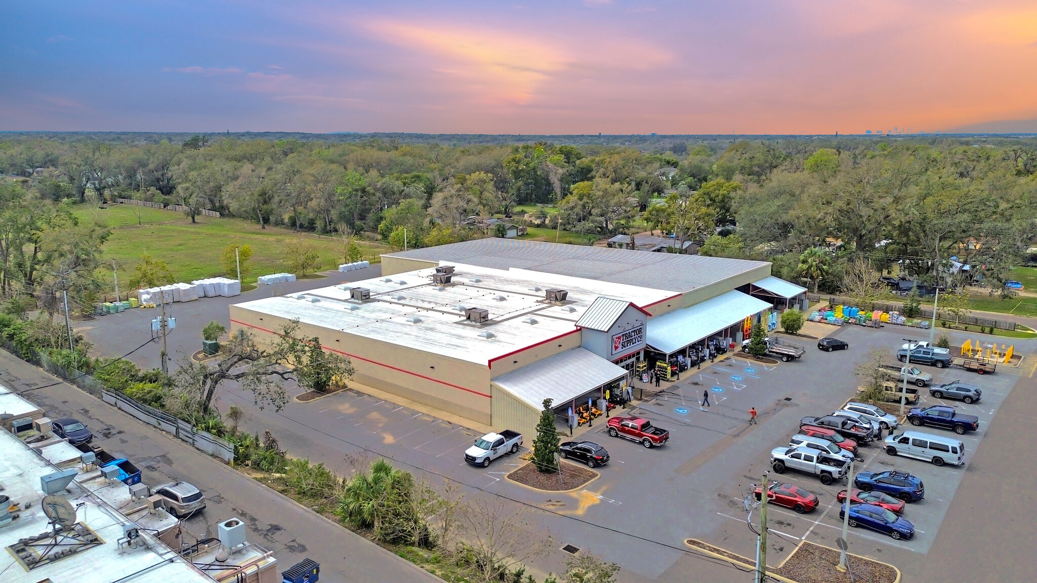 916 W Martin Luther King Blvd, Seffner, FL for Sale