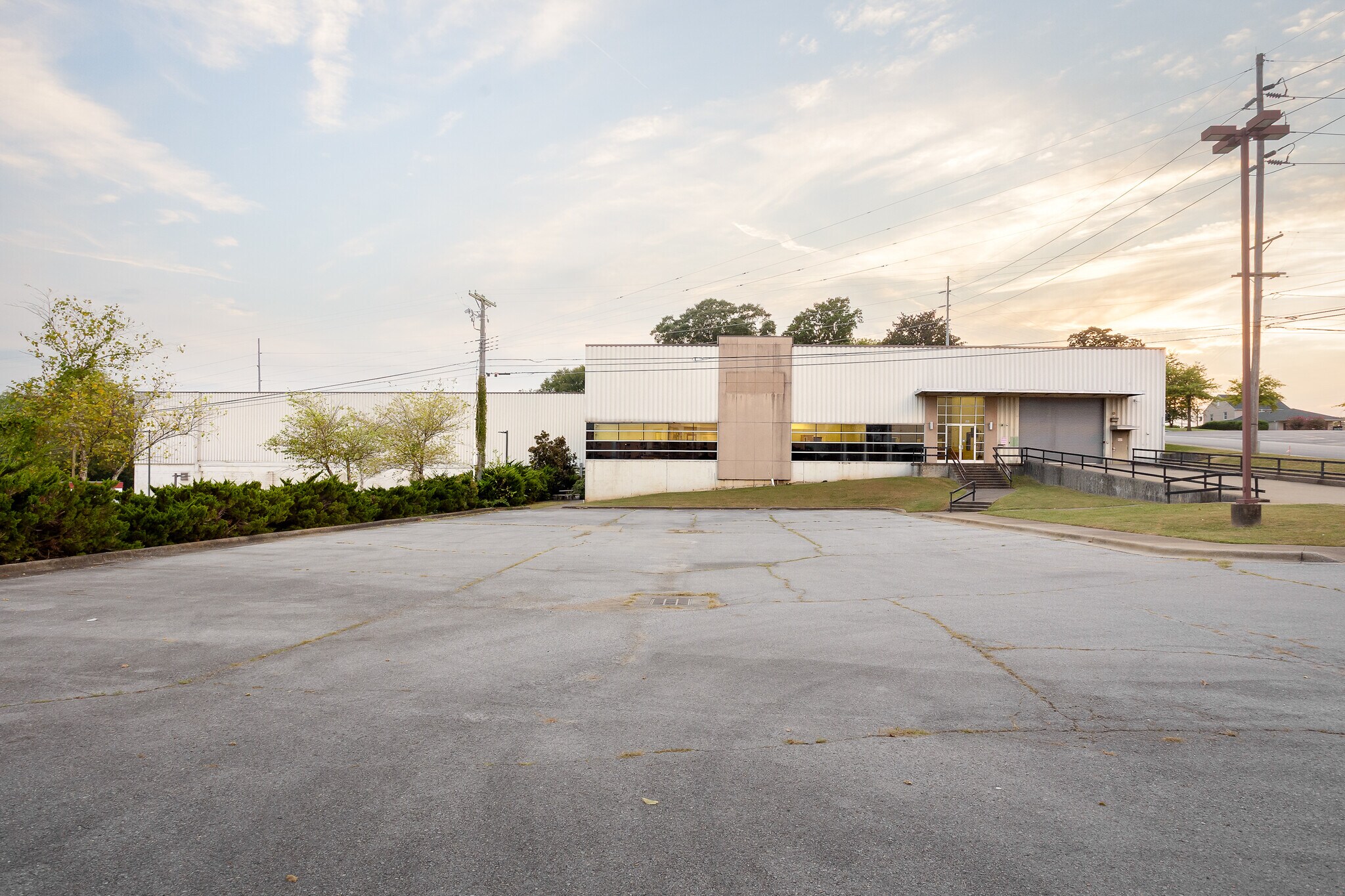502 S Court St, Florence, AL for Sale