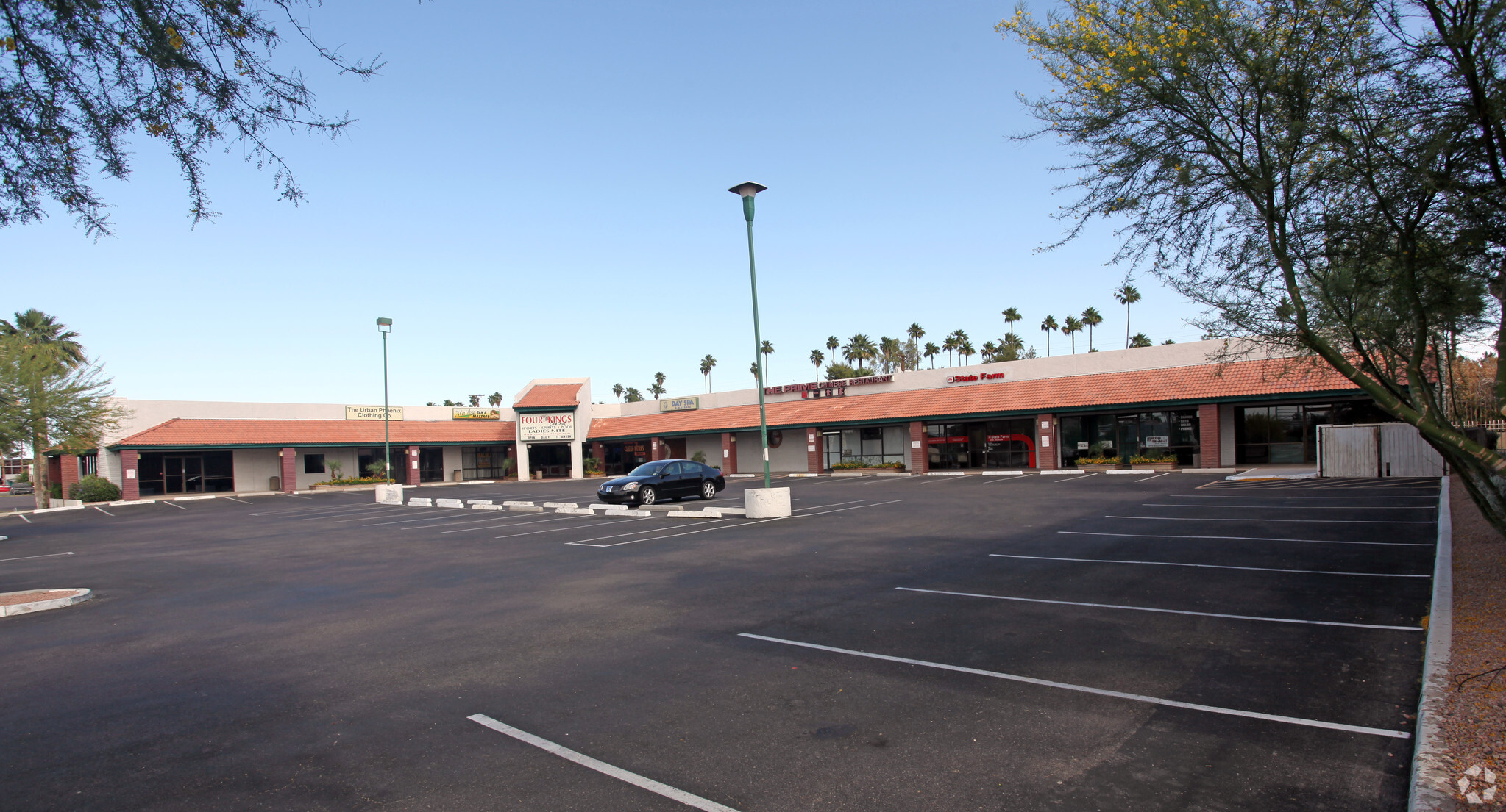 24 W Camelback Rd, Phoenix, AZ for Rent