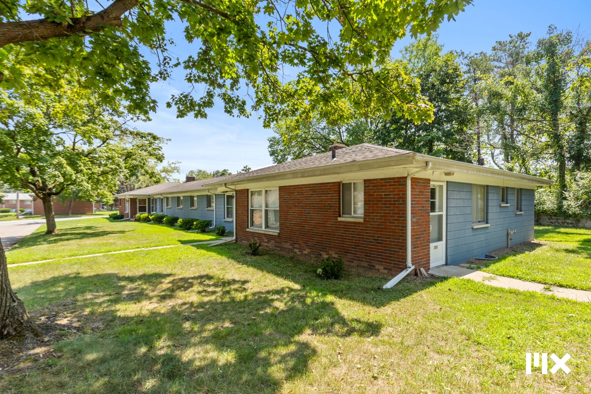 2826 S Burdick St, Kalamazoo, MI for Sale