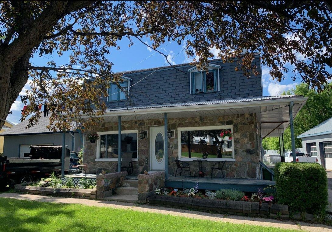 7908 Rte 138, Québec, QC for Sale