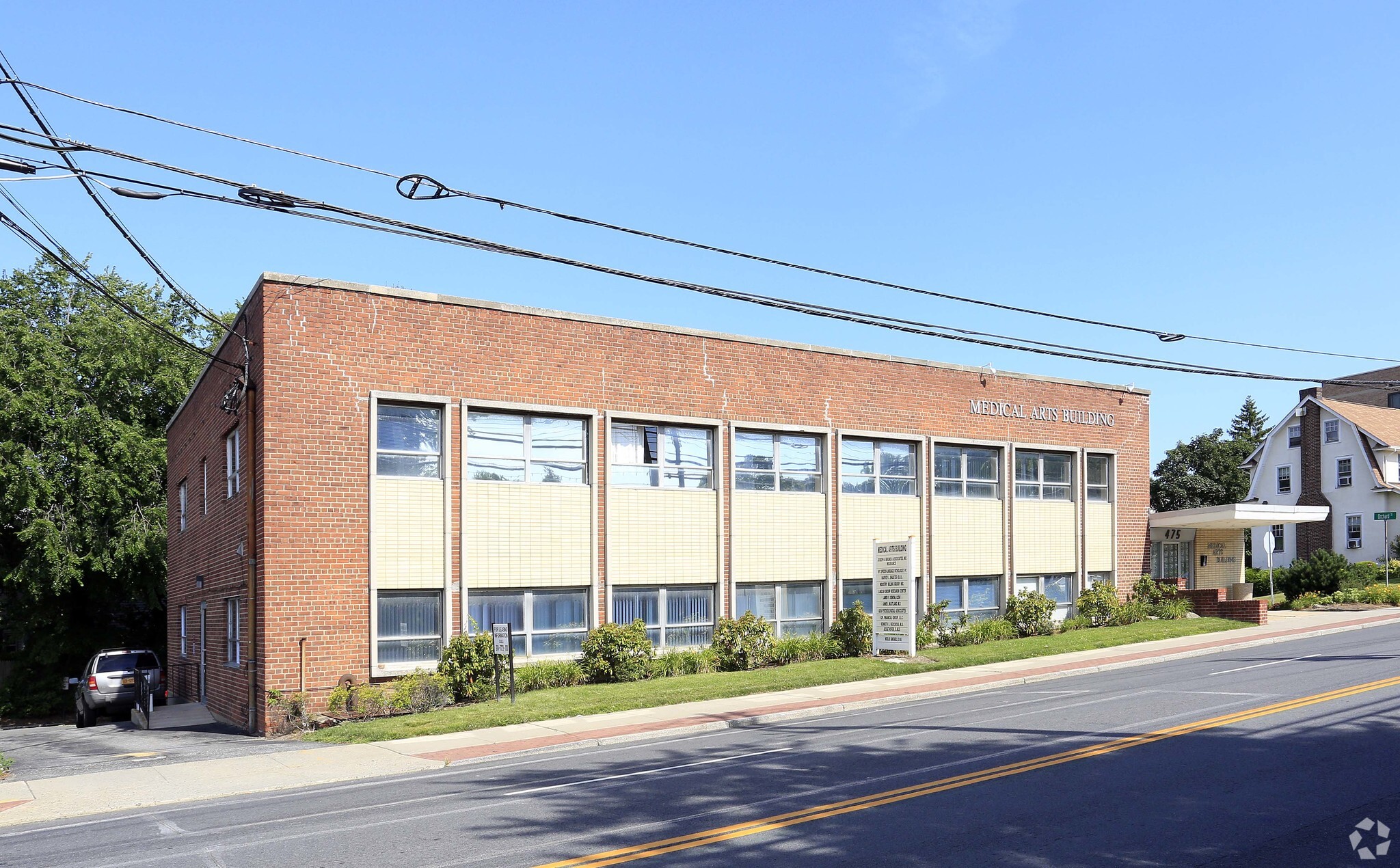 475 White Plains Rd, Eastchester, NY for Sale