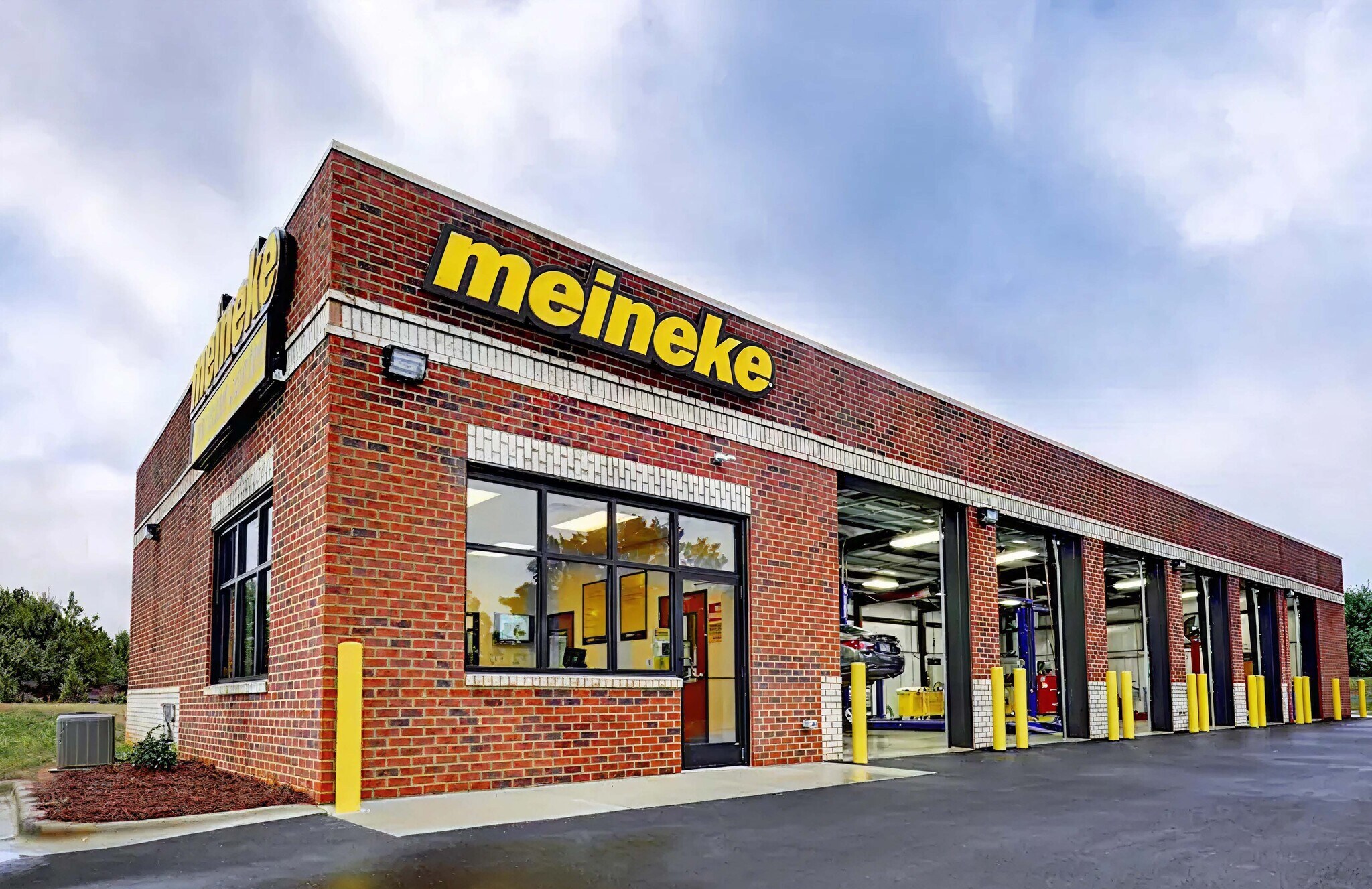 2260 E Livingston Ave, Columbus, OH for Sale