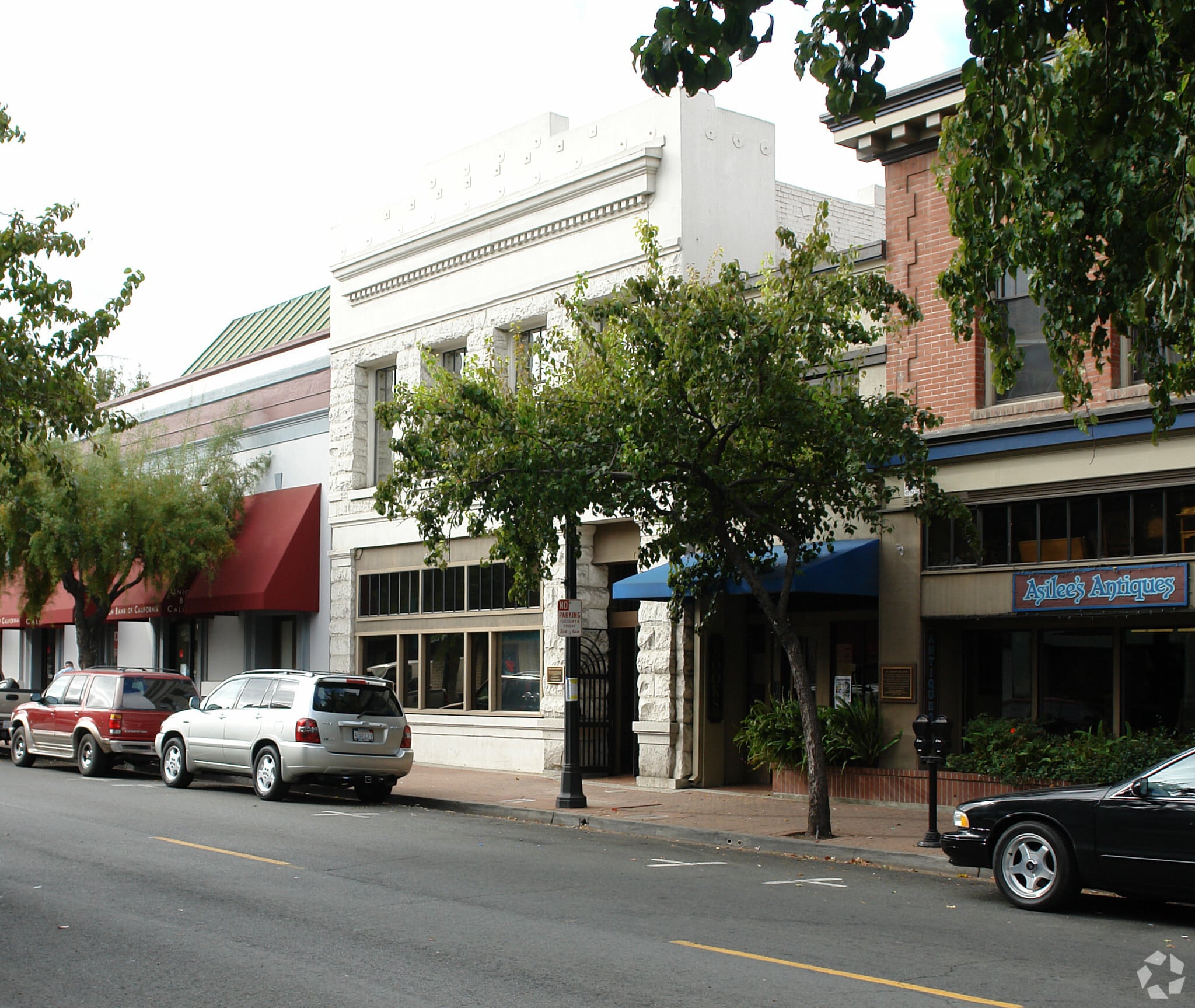 624 Ferry St, Martinez, CA for Sale