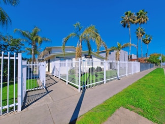 Fresno, CA Apartments - 441 S Dearing Ave