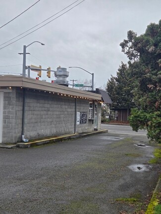 Chehalis, WA Restaurant - 210 W Main St