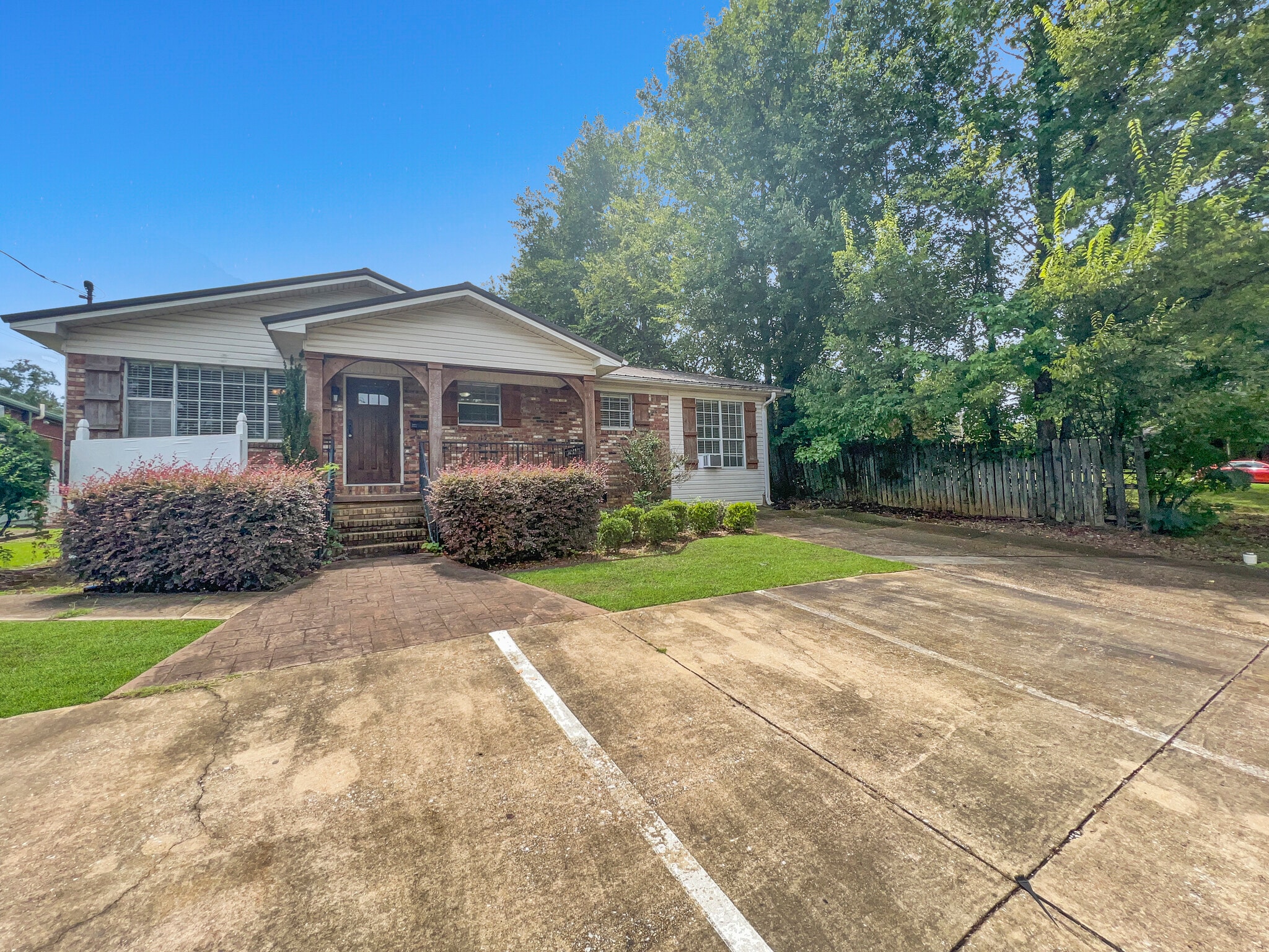 3801 Millcreek Ln, Tuscaloosa, AL for Rent