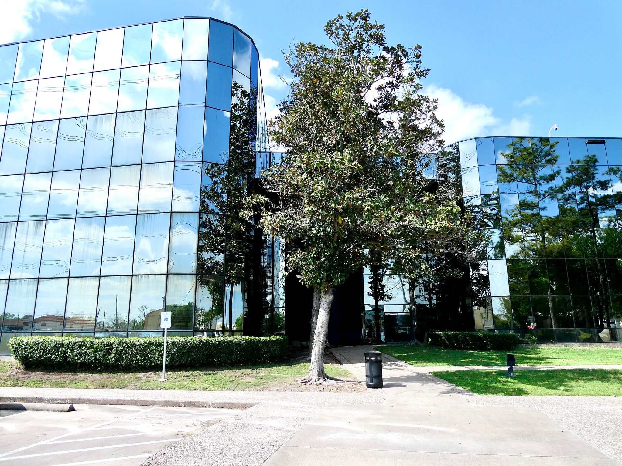 15311 Vantage Pky W, Houston, TX for Rent