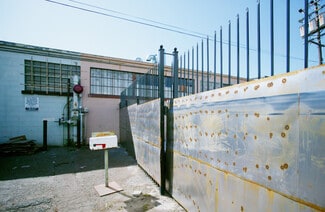 Oakland, CA Manufacturing - 611-619 85th Ave