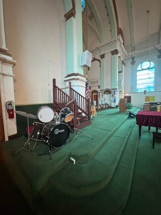 Chicago, IL Churches - 5001 S Hermitage Ave