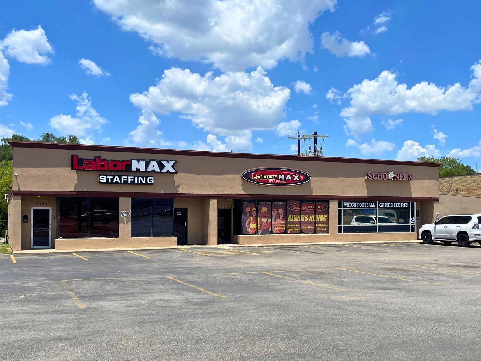 1321-1325 NE Loop 410, San Antonio, TX for Sale