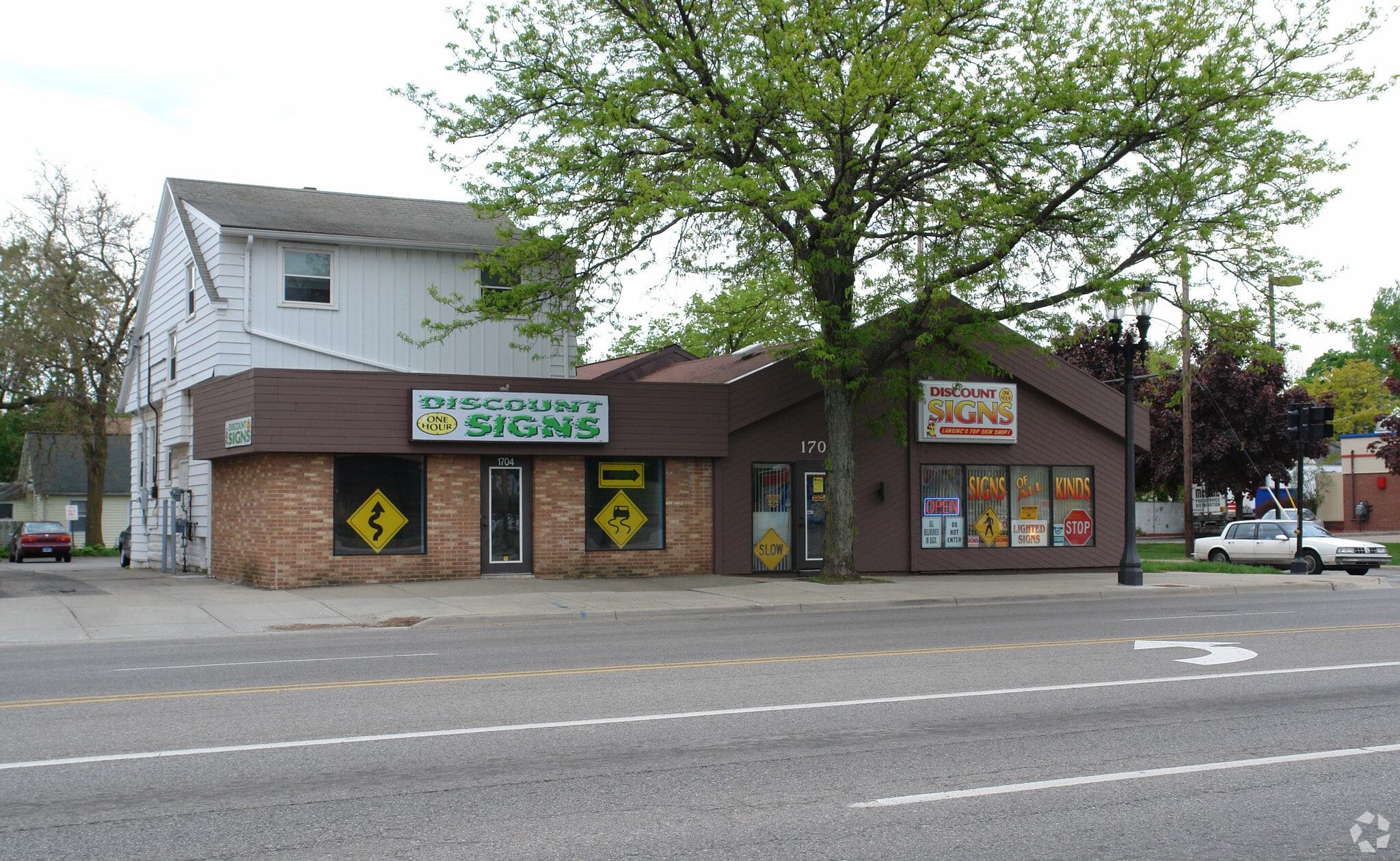 1700-1704 E Michigan Ave, Lansing, MI for Sale