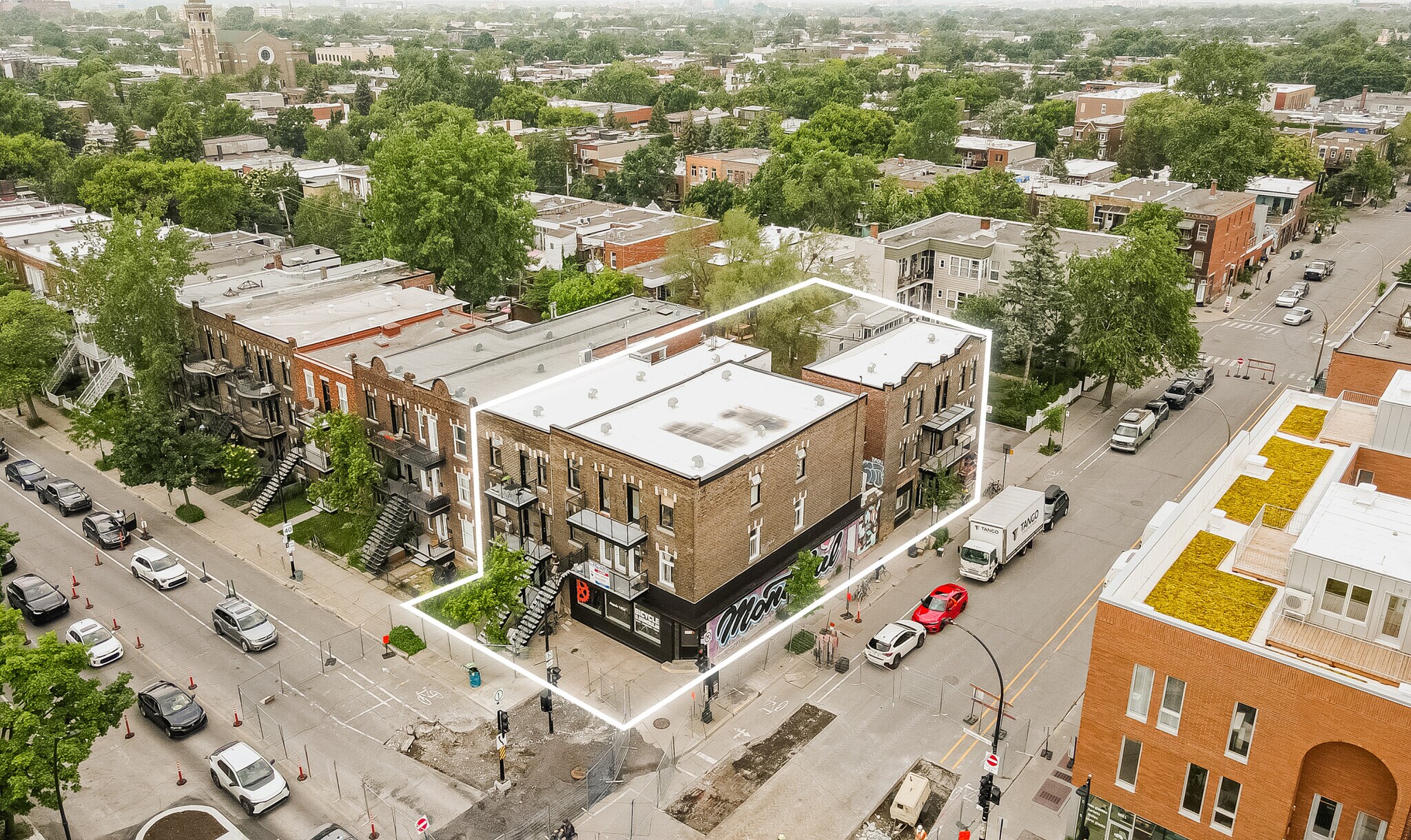 6201-6215 Av Christophe-Colomb, Montréal, QC for Sale