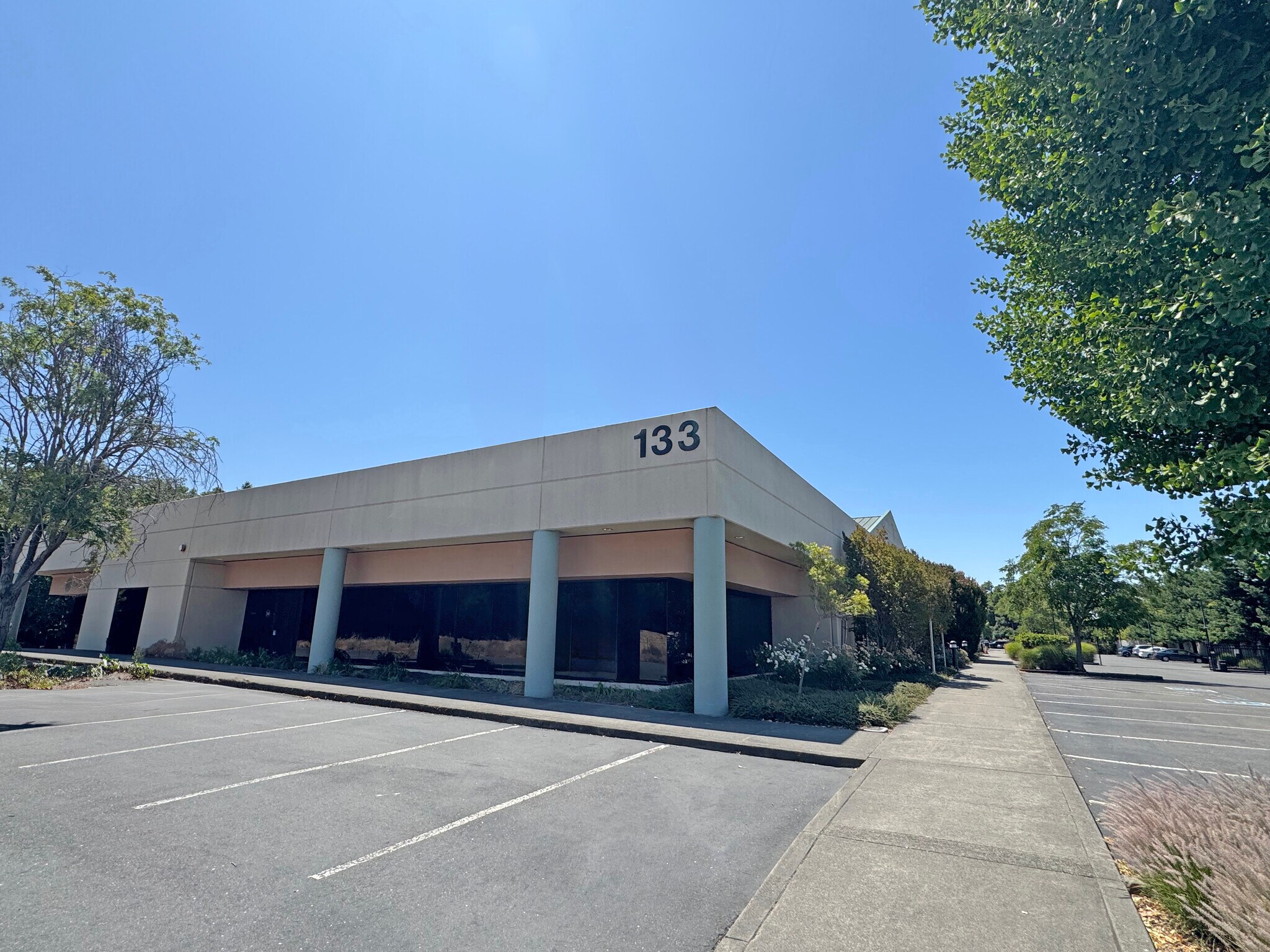 133 Aviation Blvd, Santa Rosa, CA for Rent