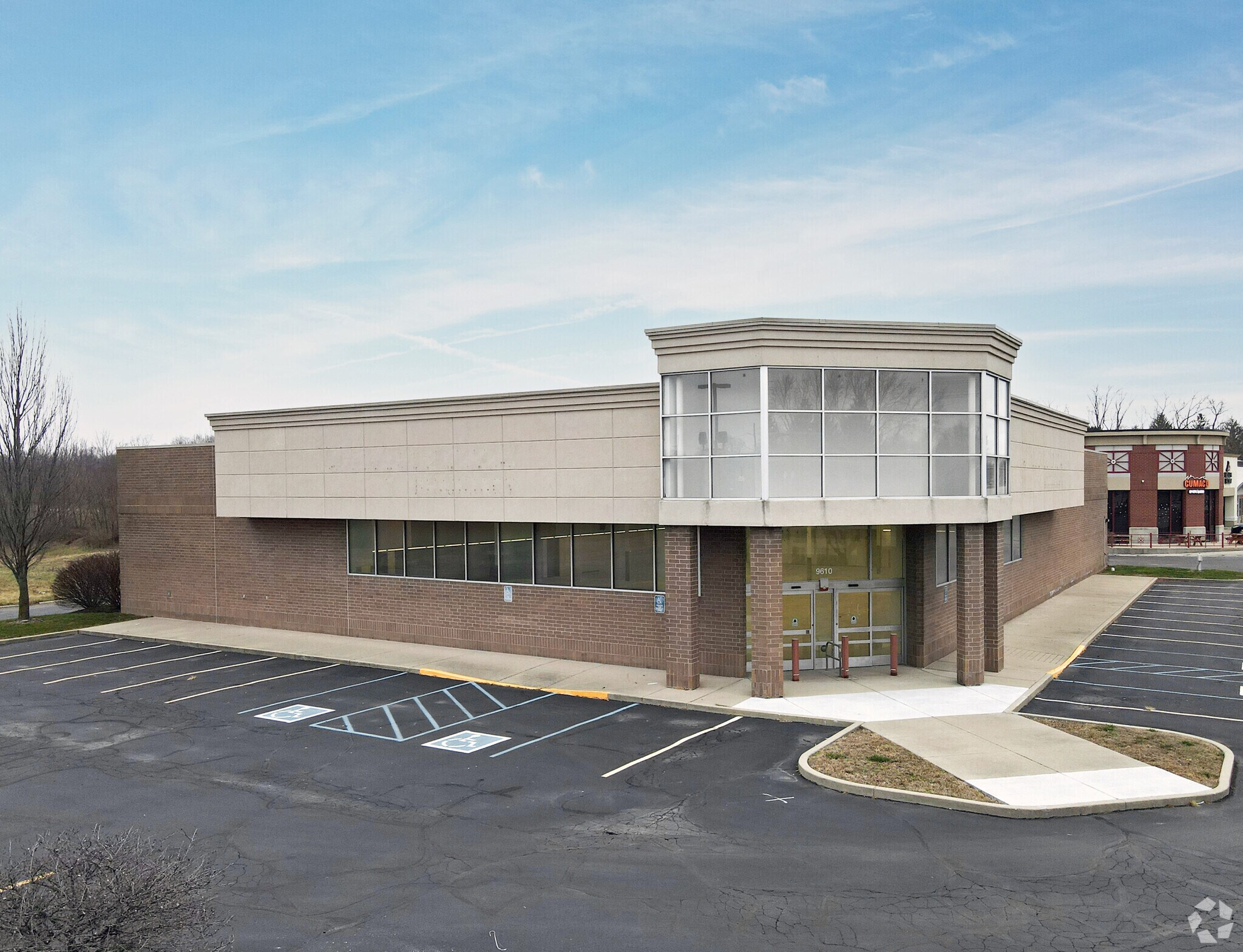 9610 Allisonville Rd Indianapolis, IN 46250 Retail Property for Lease