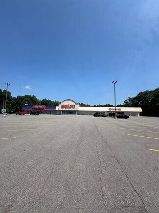 Niles, MI Retail - 1901-1905 S 11th St