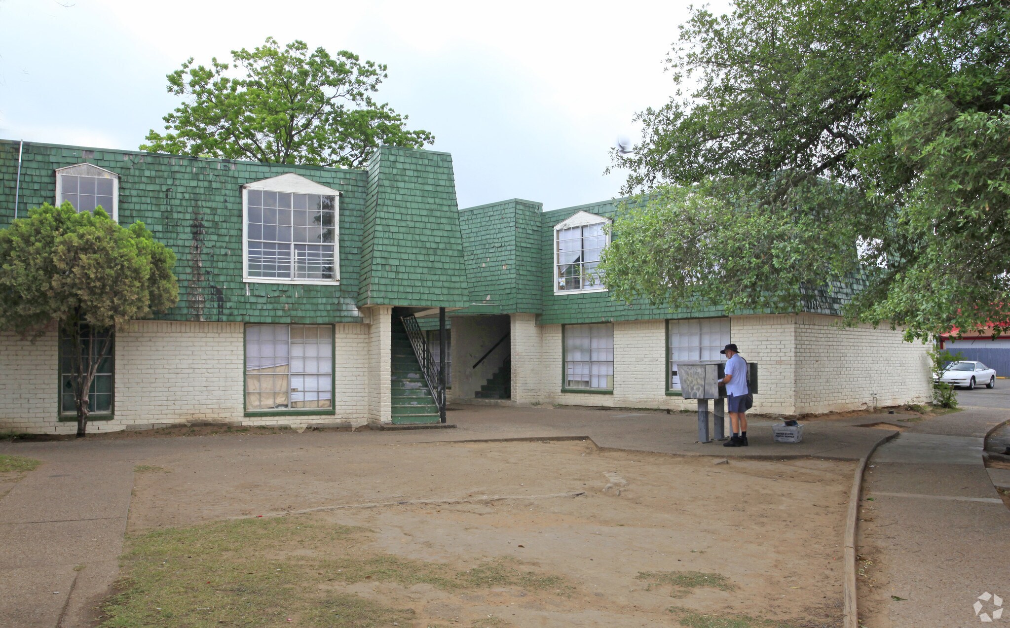 1720 Wooten Park Dr Austin, TX 78757 MultiFamily Property for Lease