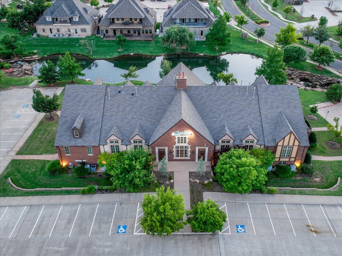16211 N May Ave, Edmond, OK for Sale
