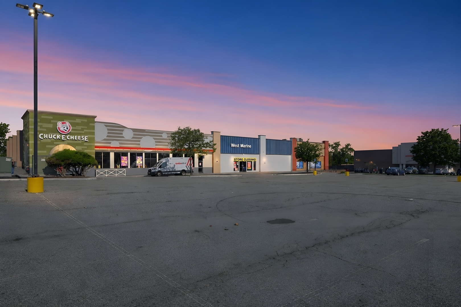 601-605 Troy Schenectady Rd, Latham, NY for Sale