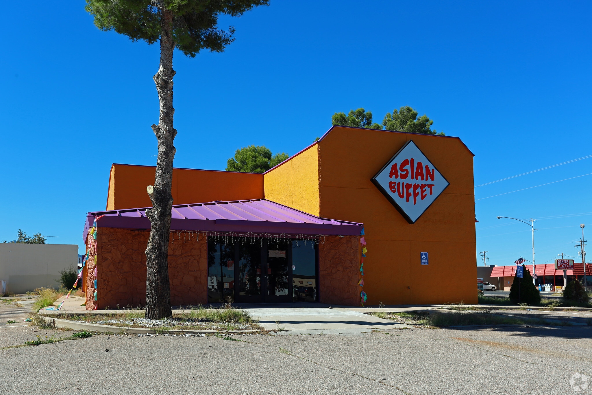 386 E Fry Blvd, Sierra Vista, AZ for Sale