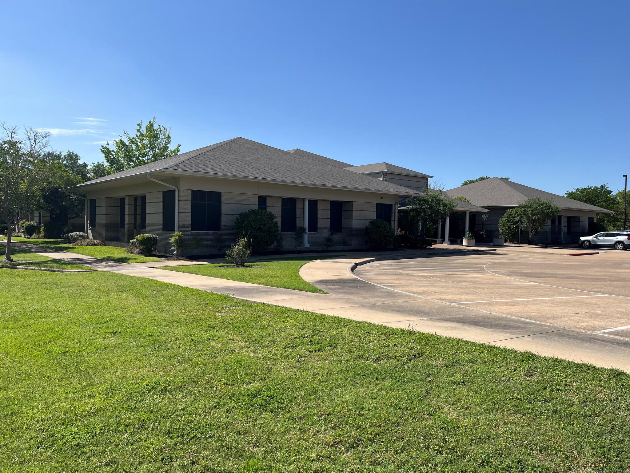 150 Venture Dr, College Station, TX for Rent