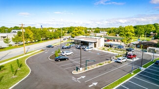 Oakwood Village, OH Fast Food - 23107 Broadway Ave