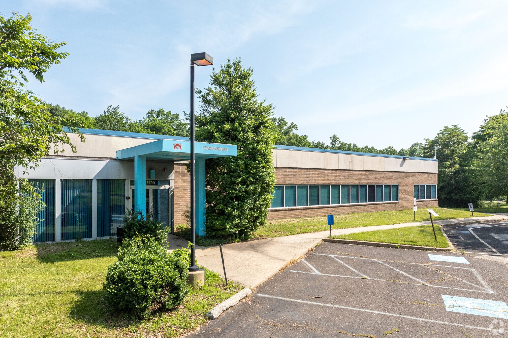 3190 Tremont Ave, Feasterville Trevose, PA for Rent