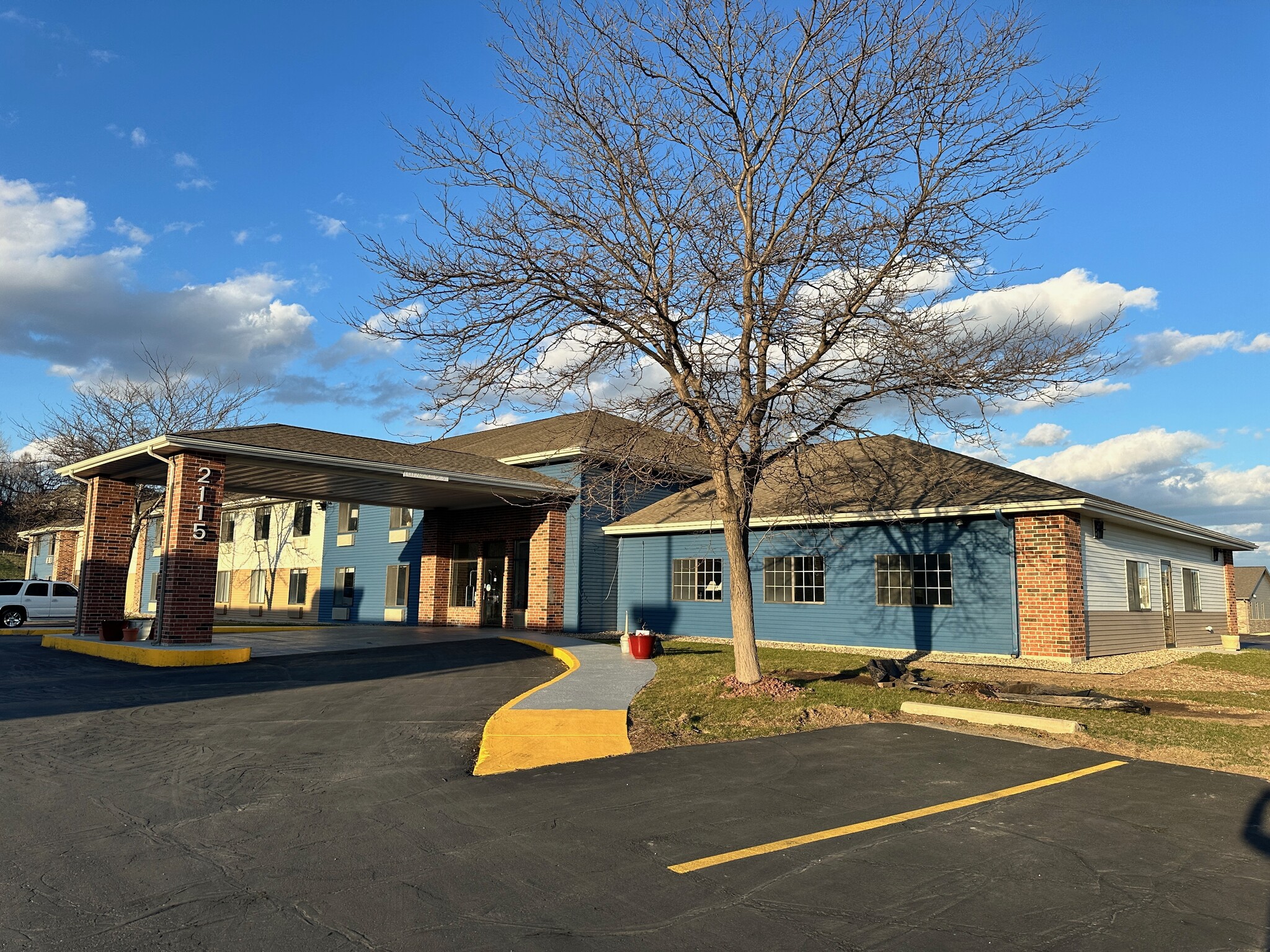 2115 E Main St, Reedsburg, WI for Sale