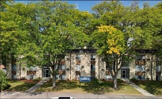 Toledo, OH Apartments - 4760 Dorr St