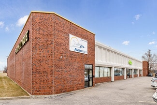 Montréal, QC Industrial - 4155-4175 Boul Poirier