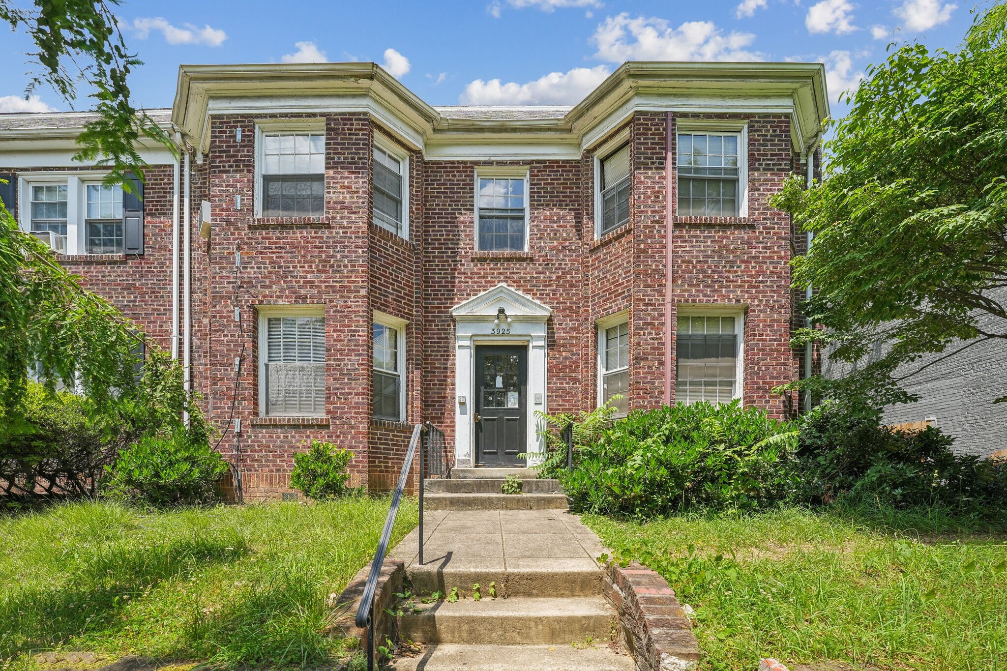 3925 W St Nw, Washington, DC for Sale