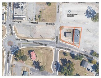 1553 LANEY WALKER BLVD  