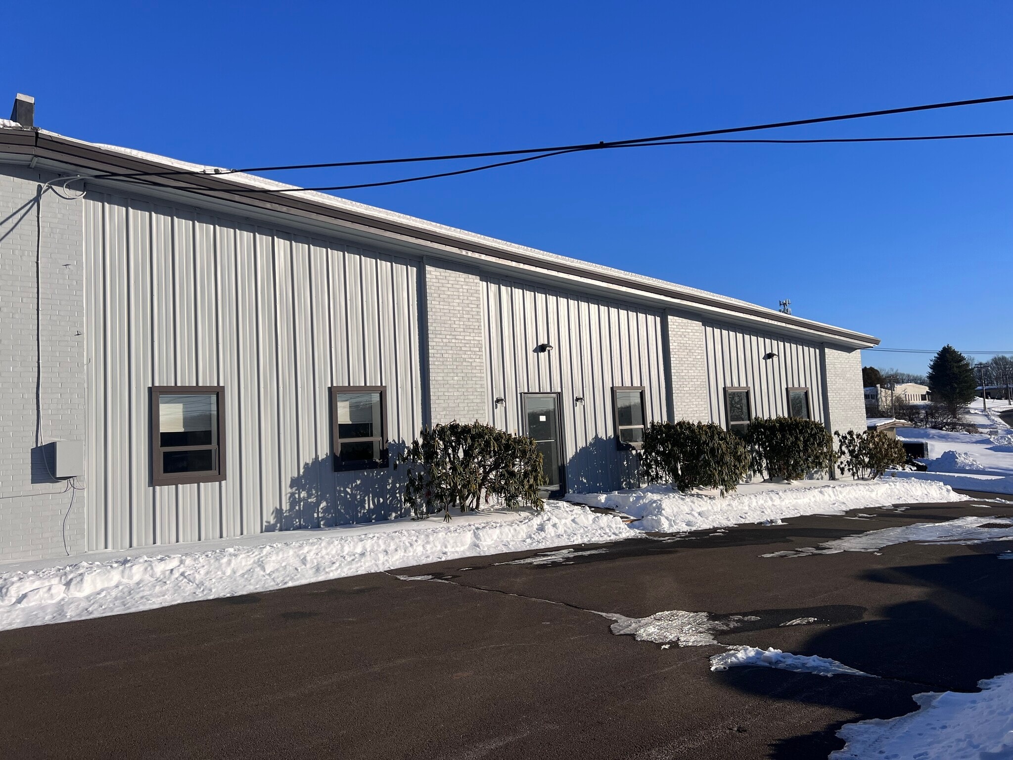 2 Commerce Dr, North Branford, CT for Rent