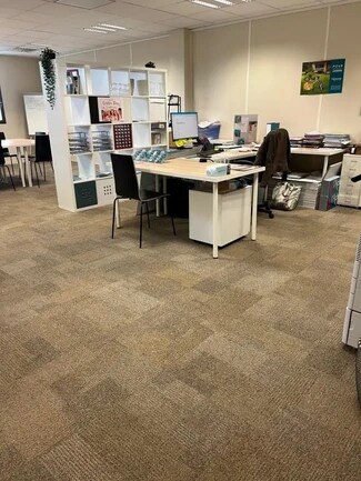 Vertou, LA  Office