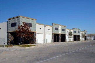 Austin, TX Industrial - 404 W Powell Ln