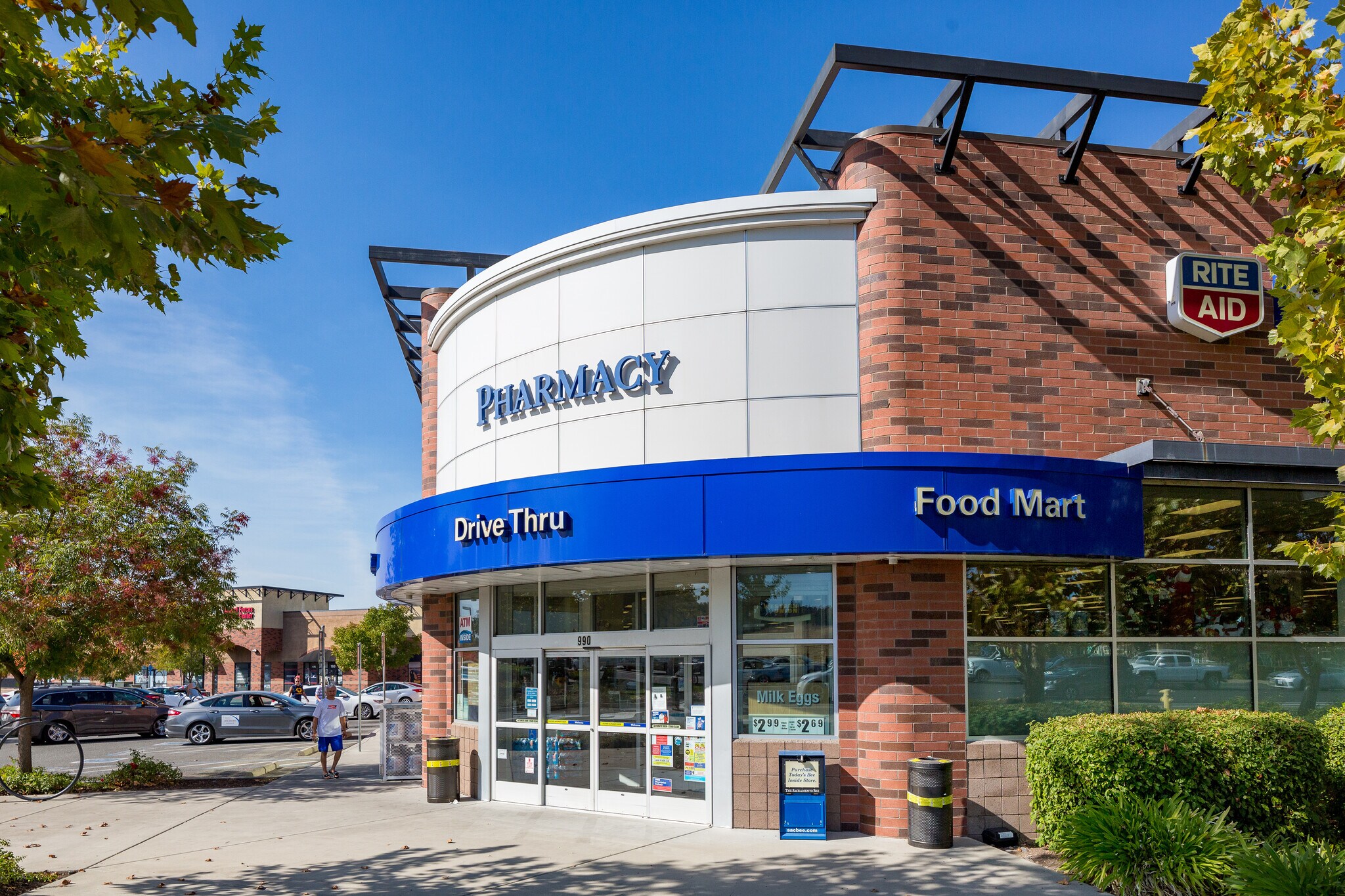 990 Pleasant Grove Blvd Roseville, CA 95678 Shopping Center Property