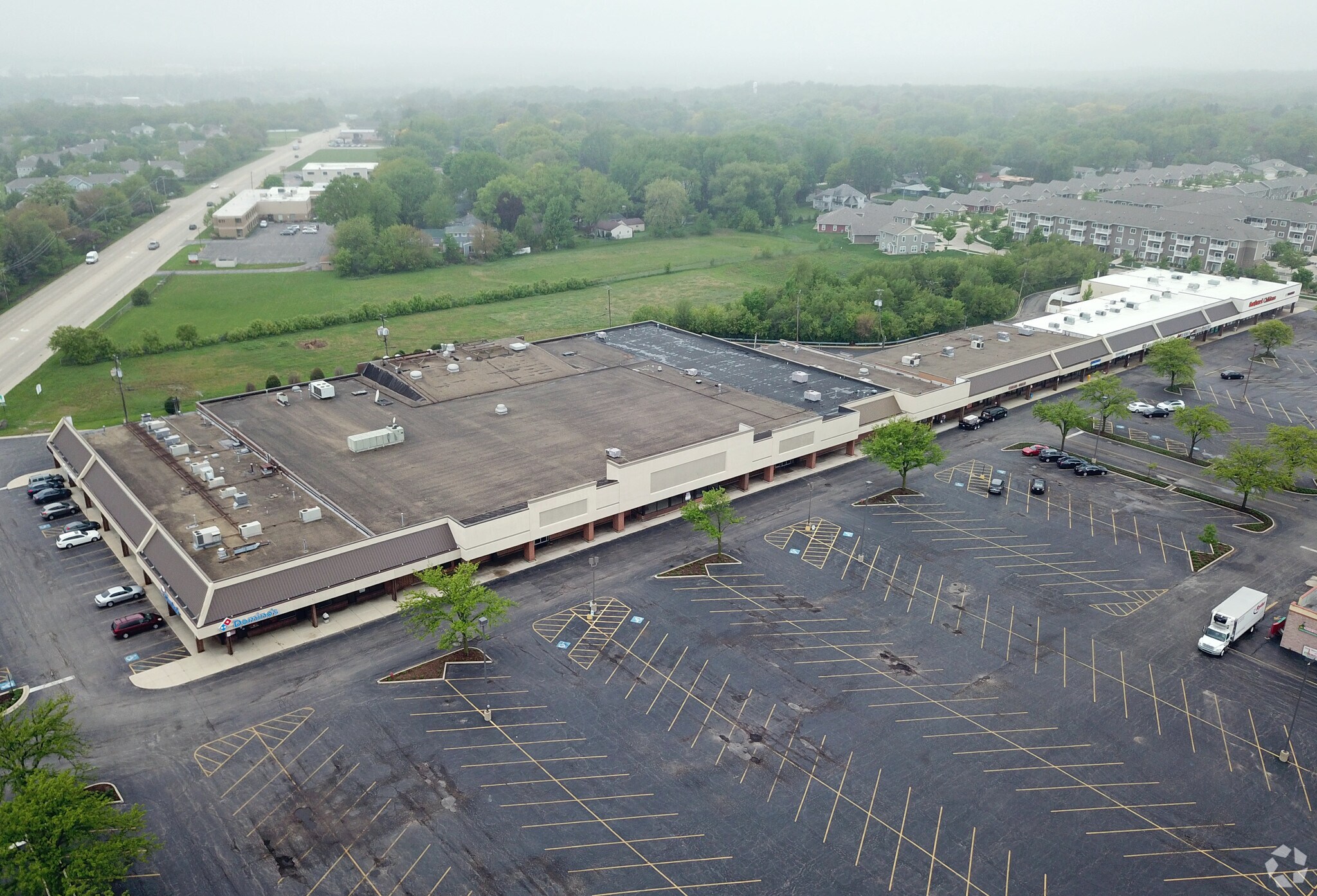 495541 Dundee Ave East Dundee, IL 60118 Retail Property for Lease on