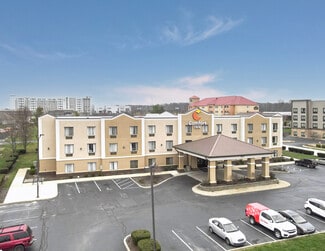 Plainfield, IN Hospitality - 6107 Cambridge Way