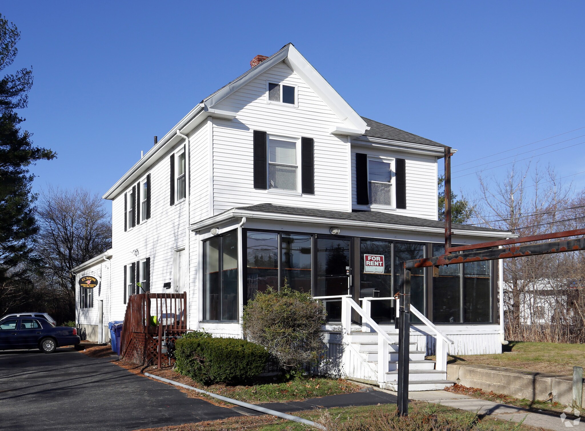 153 Bedford St, East Bridgewater, MA for Rent