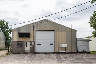 Rochester, MN Warehouse - 1131 1/2 Valleyhigh Dr NW