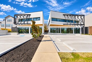 Houston, TX Office/Retail - 6815 N Main St