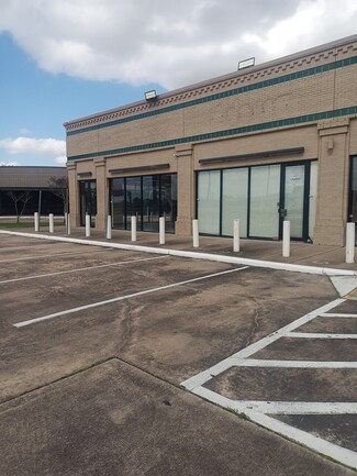 Houston, TX Retail - 12501 Gulf Fwy