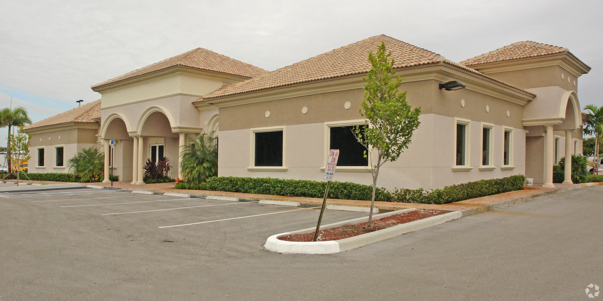 290 SW 12th Ave, Deerfield Beach, FL for Rent