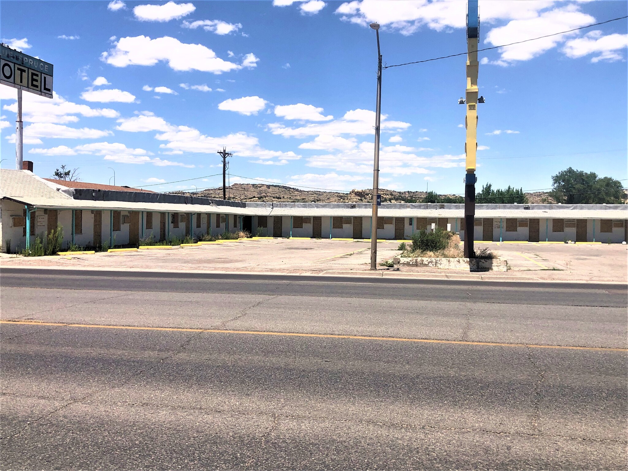 1115 E Historic Highway 66, Gallup, NM for Sale