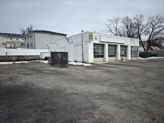 Roslyn Heights, NY Retail - 91 Powerhouse Rd