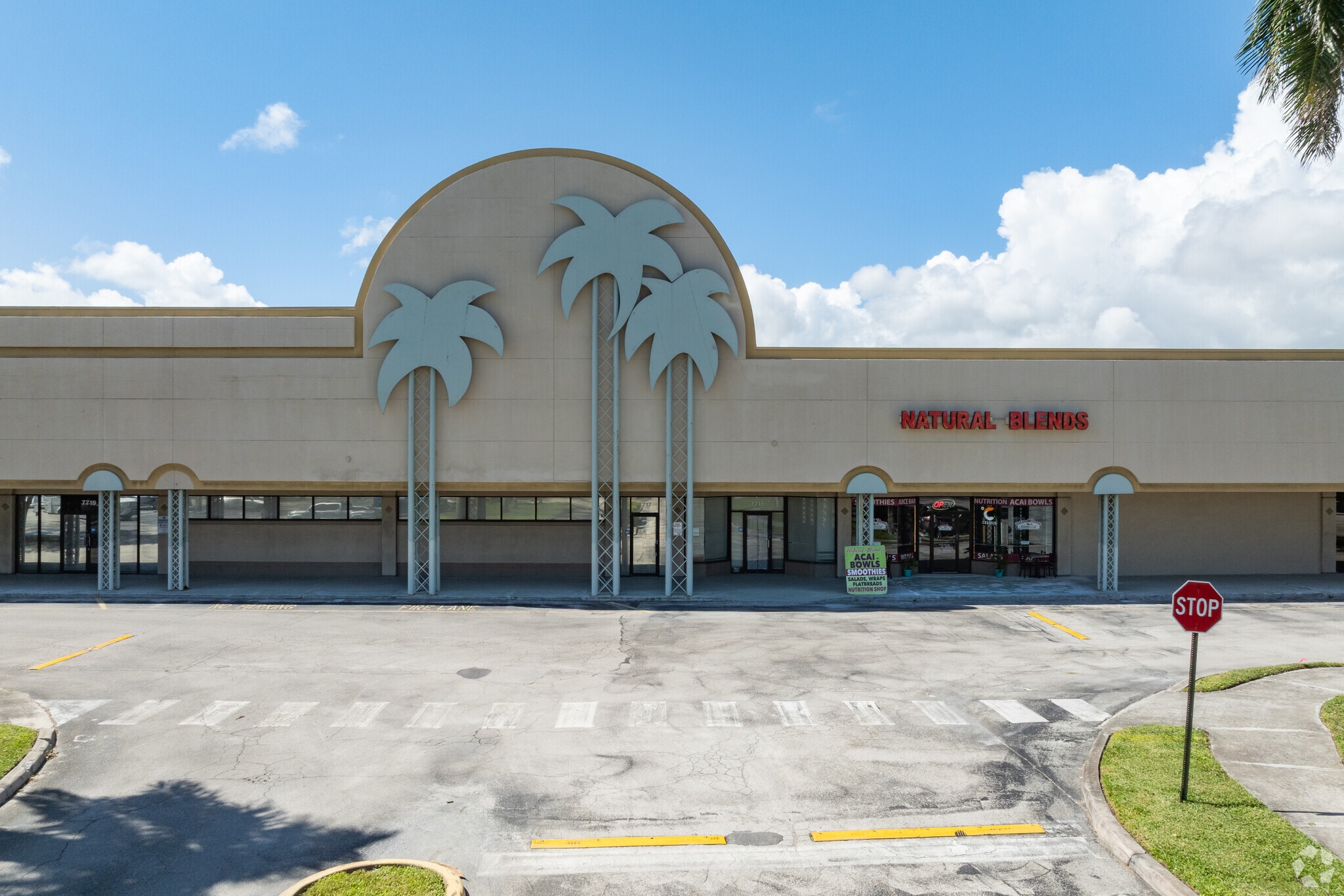 7817-7821 S Dixie Hwy, West Palm Beach, FL for Rent
