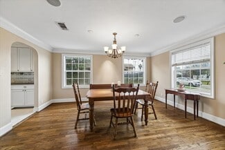 Houston, TX Office/Residential - 1330 Des Jardines St Houston, TX Office/Residential - 1330 Des Jardines St