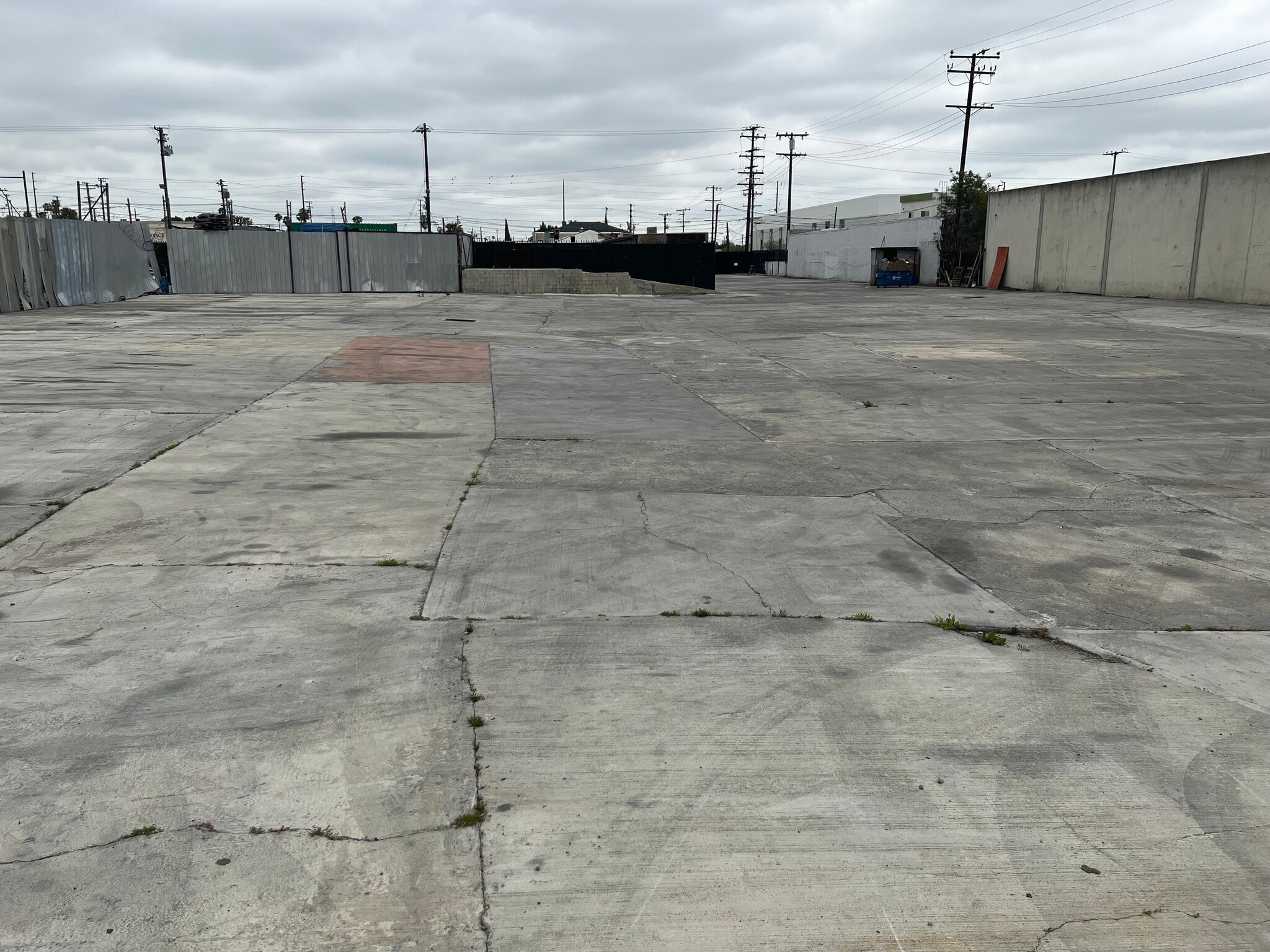 15327 S San Pedro St, Gardena, CA for Rent