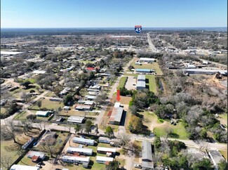 Willis, TX Warehouse - 401 Industrial Park Ln