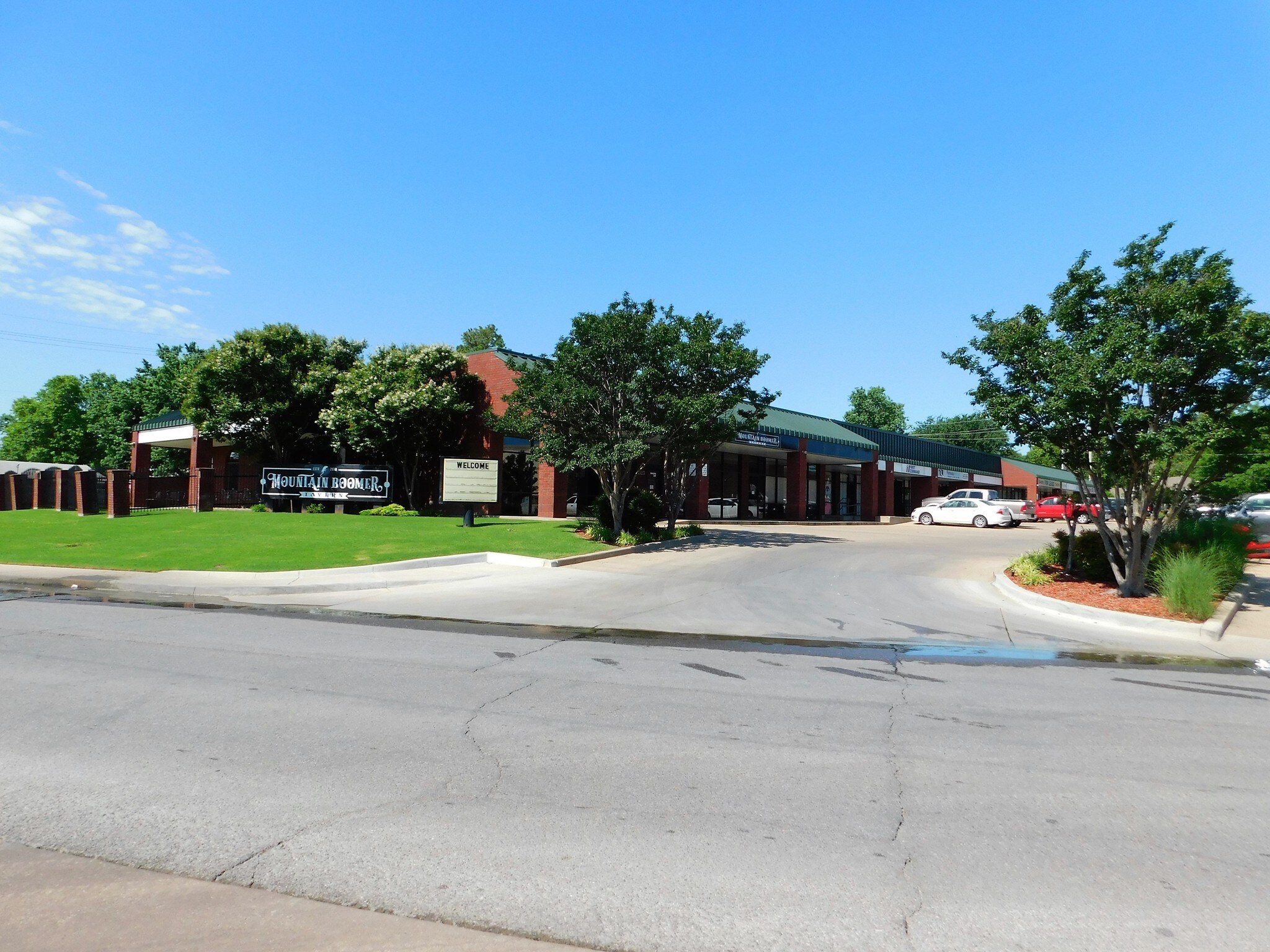1320 NW Homestead Dr Lawton, OK 73505 Office Property for Sale on